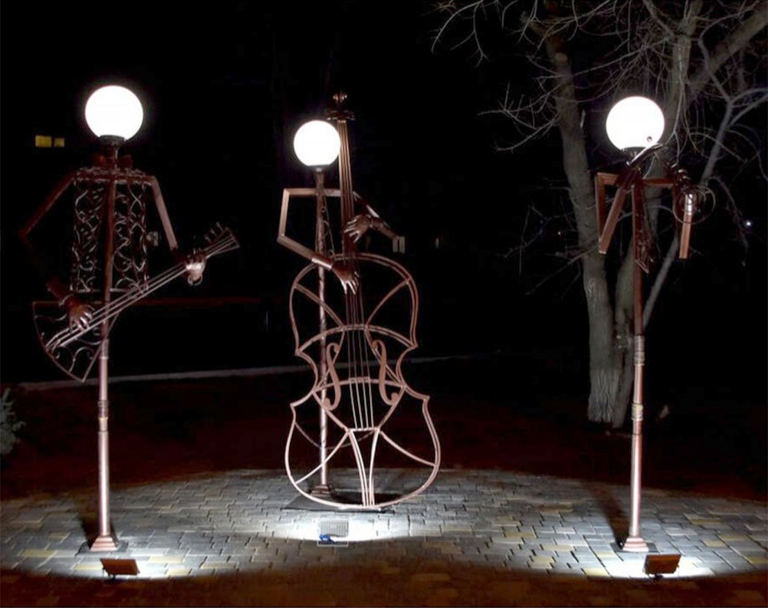 Фигура из металла TORUDA «Фонарный столб с трубой» 01 - вид 3